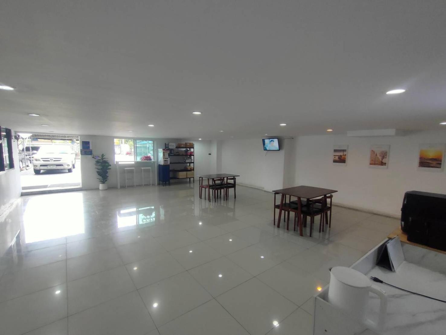 Prl Place Bangkok Buitenkant foto