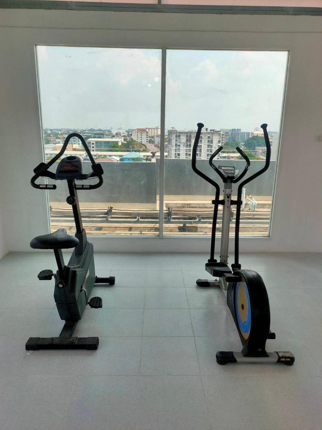 Prl Place Bangkok Buitenkant foto