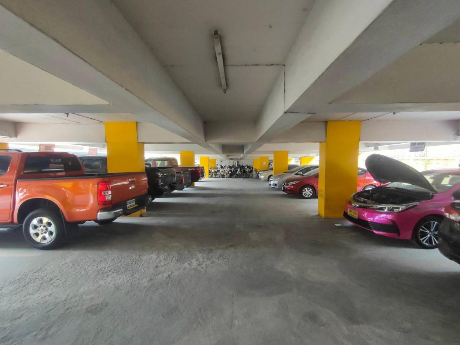 Prl Place Bangkok Buitenkant foto